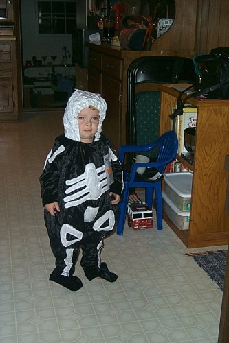 Modeling my halloween outfit