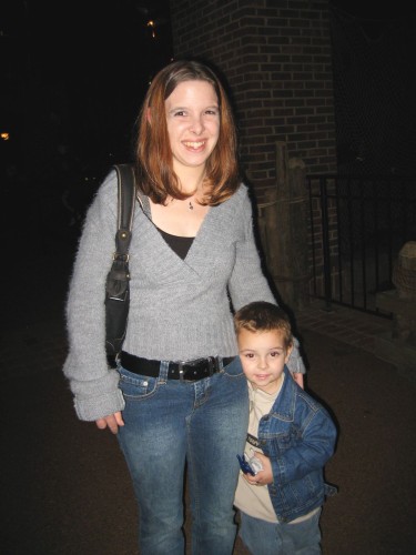 FAREN WITH MOMMY.JPG