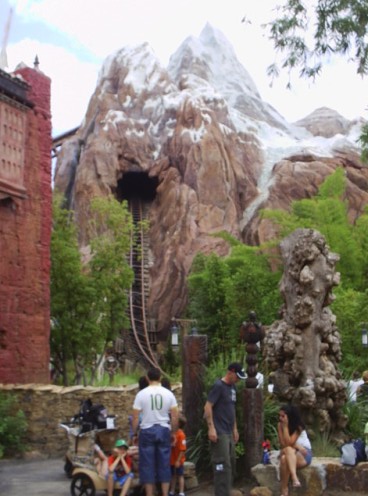 Mount Everest - Nicole's loves this ride